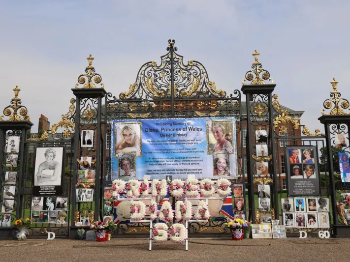 يضم 700 قطعة ملكية أصلية.. افتتاح معرض جديد يحتفي بالأميرة ديانا