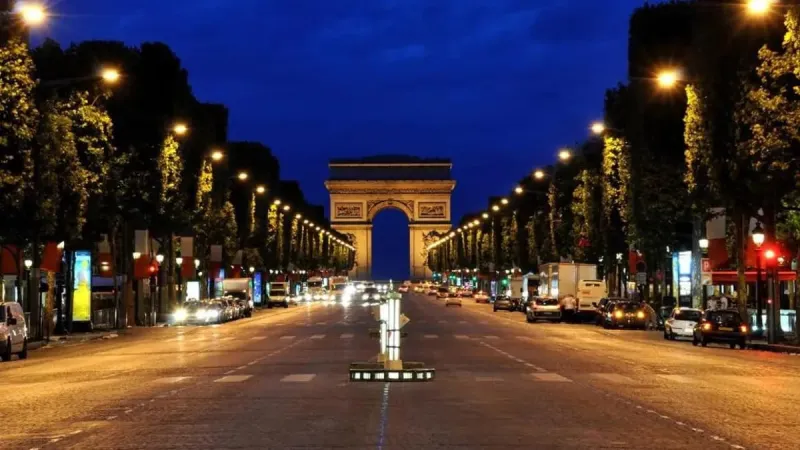  شركة فرنسية تربح أكثر من 600 مليون يورو من بيع "مبنى" في "الشانزليزيه" 