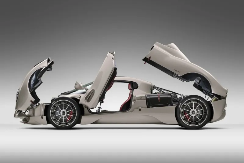 «باجاني» تكشف عن  «Pagani Utopia 2023».. بسعر  يبدأ من مليوني دولار