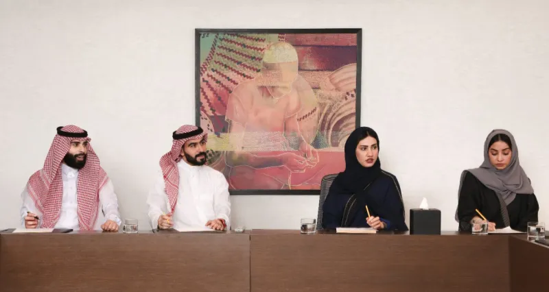 استطلاع عالمي لرأي الشباب العربي. الشباب السعودي يدعمون إصلاحات القطاع الخاص ويقولون إن رؤية 2030 ستضمن بناء اقتصاد قوي للمملكة - المصدر :thestock.sa استطلاع رأي: غالبية الشباب السعودي يدعمون إصلاحات القطاع الخاص