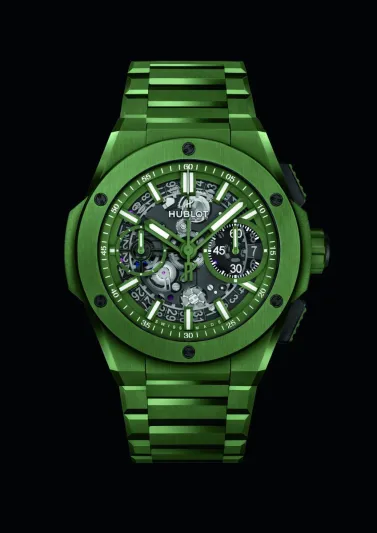 «هوبلو» تبتكر ساعة تكاملية مصنوعة من السيراميك مفعمة بالألوان