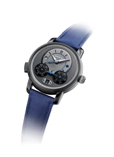 «ستار ليجاسي نيكولا ريوسيك».. ساعة تستلهم شوارع باريس المرصوفة بالحصى