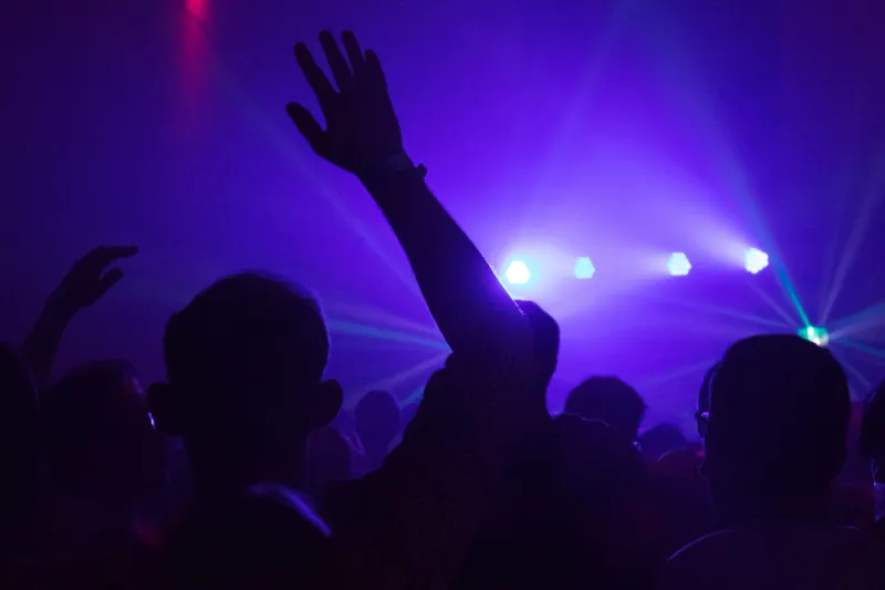 «إكس بي لمستقبل الموسيقى» يعود للرياض بموسيقيين عالميين