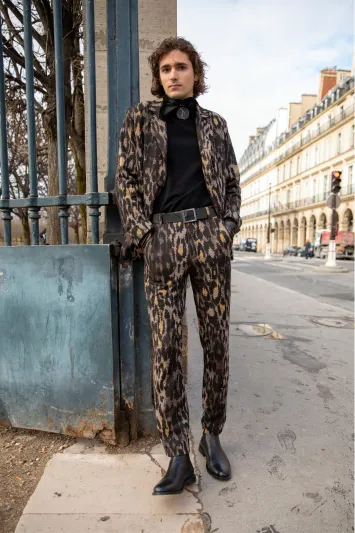 حذاء الشتاء يكمل أناقتك.. فتريث في اختياره 