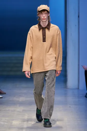 حذاء الشتاء يكمل أناقتك.. فتريث في اختياره 