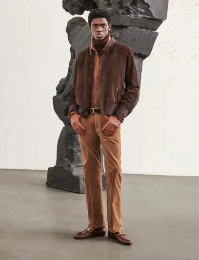 سترة الطيارين (bomber jacket).. استراحة المحارب في دور الأزياء