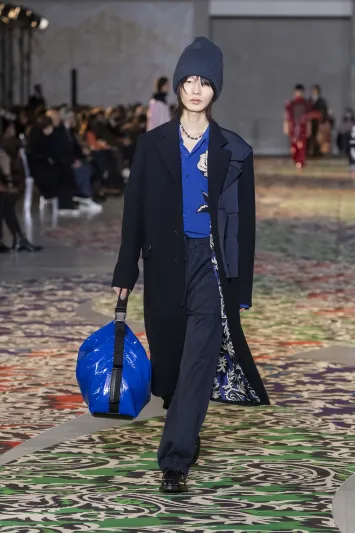 مجموعة Etro المشوقة تمزج بين المغامرة والمعرفة