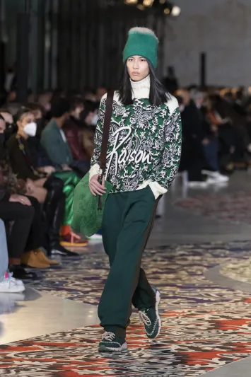 مجموعة Etro المشوقة تمزج بين المغامرة والمعرفة