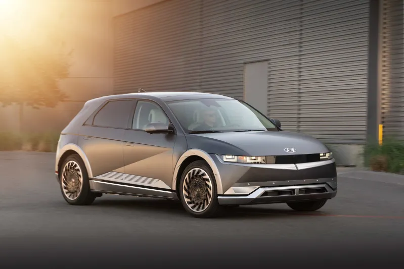 هيونداي أيونيك5 2023... سيارة العام الكهربائية