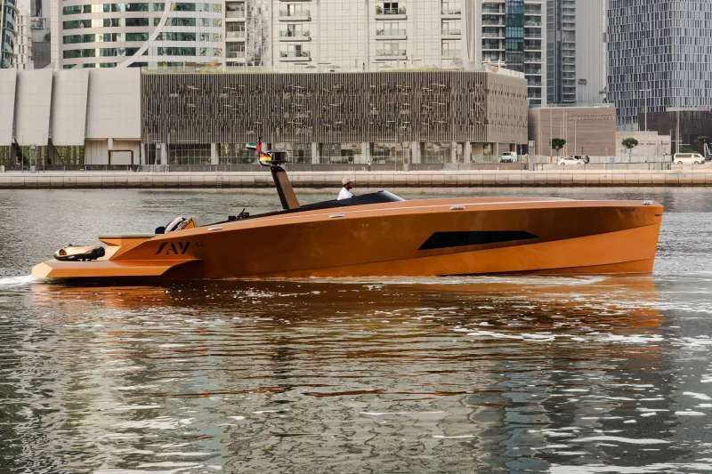 "ساي كاربون" لليخوت الفاخرة ترسو في دبي