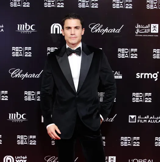 أناقة الرجال تشرق في مهرجان البحر الأحمر السينمائي