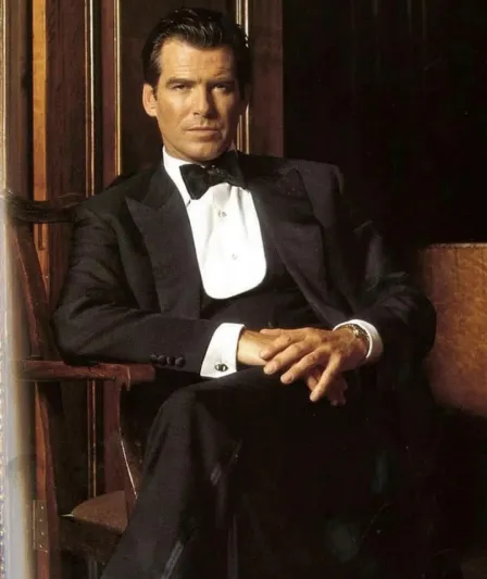 البدلة الرسمية: أناقة خالصة لم ينل منها الزمن