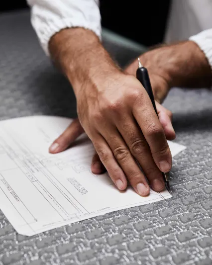 عودة قماش Oblique الأسطوريّ من Dior إلى الواجهة من جديد!