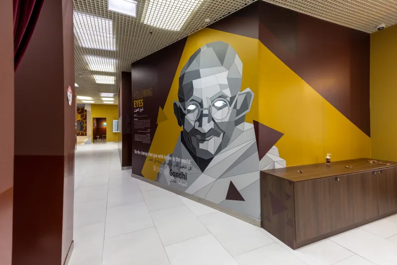 متحف الغموض بدبي.. تجربة فريدة للإنعكاس الذاتي