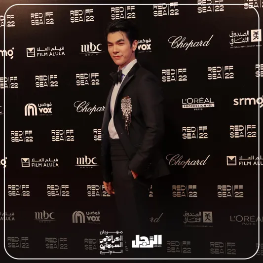 كاميرا «الرجل» ترصد إطلالات نجوم مهرجان البحر الأحمر السينمائي في يومه الثالث