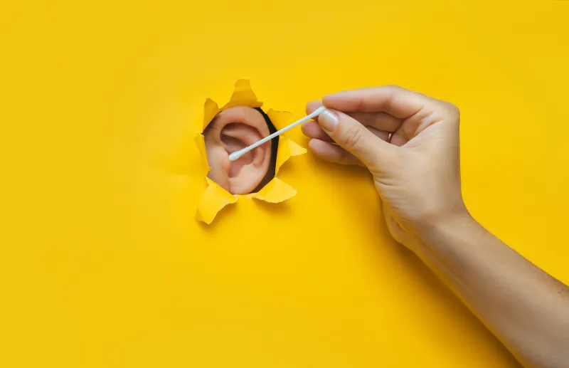 انسداد الأذن سبب الطنين المستمر لديك.. تعرف على أسبابه