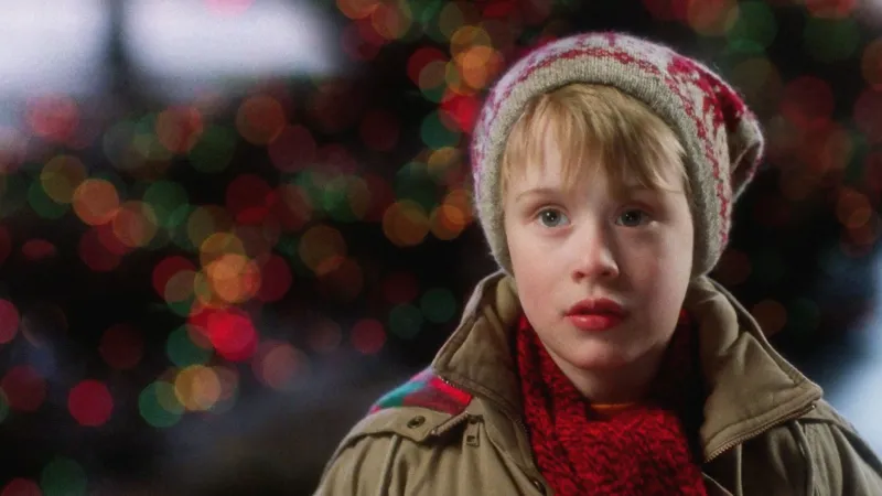 بعد 32 عامًا.. خطأ قد يقلب رواية فيلم «Home Alone»