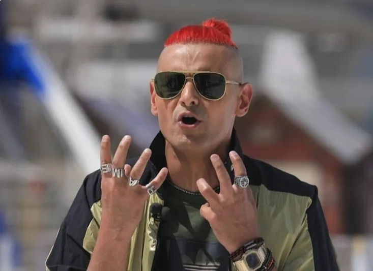 رامز جلال في «joy awards 2023 »: أحضر لفيلم مصري سعودي مع حسن عسيري 