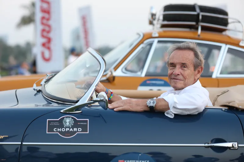 «الرجل» في حوار مع «جاكي إكس».. أحاديث عن السيارات والحياة و«شوبارد»