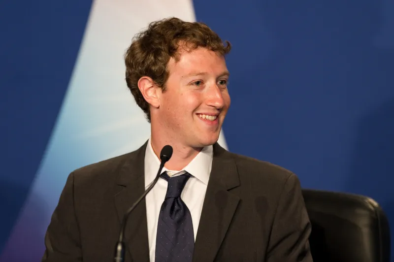 «مارك زوكربيرغ» يربح 12.5 مليار دولار في 24 ساعة