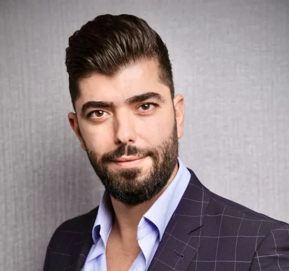 محمد نصار يكتب: فقاعة الذات