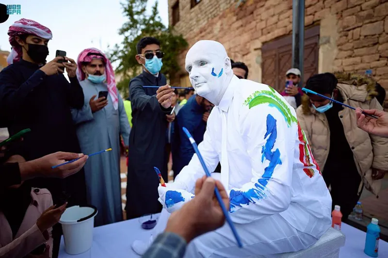 تحت شعار «الحياة بالألوان».. إقامة «مهرجان فنون العلا» بنسخته الثانية