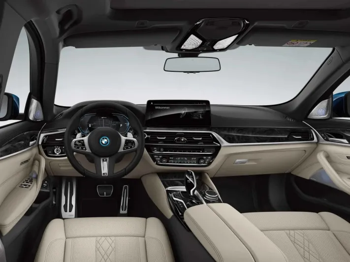 إصدار خاص من «بي إم دبليو» الفئة الخامسة في اليابان