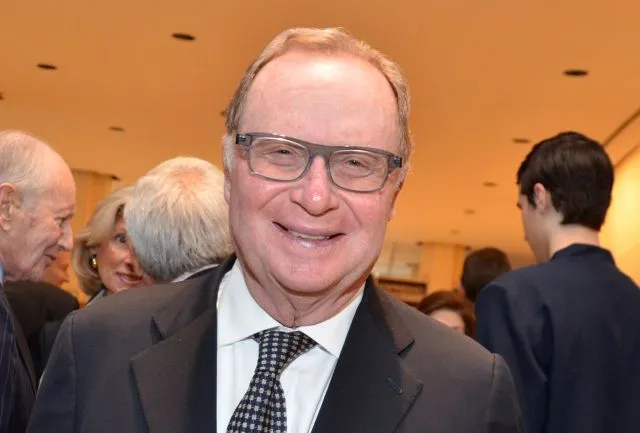 شرطة نيويورك تعلن العثور على الملياردير «توماس لي» قتيلاً في مكتبه