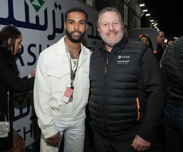 «لوسيان لافيسكاونت» يحضر منافسات بطولة العالم للفورمولا إي في الدرعية