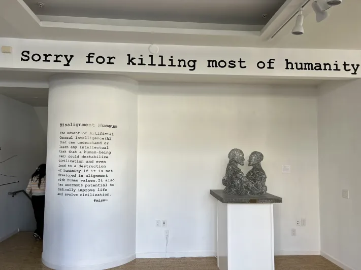  «آسف لقتل البشر».. معرض للذكاء الاصطناعي يثير مخاوف العالم