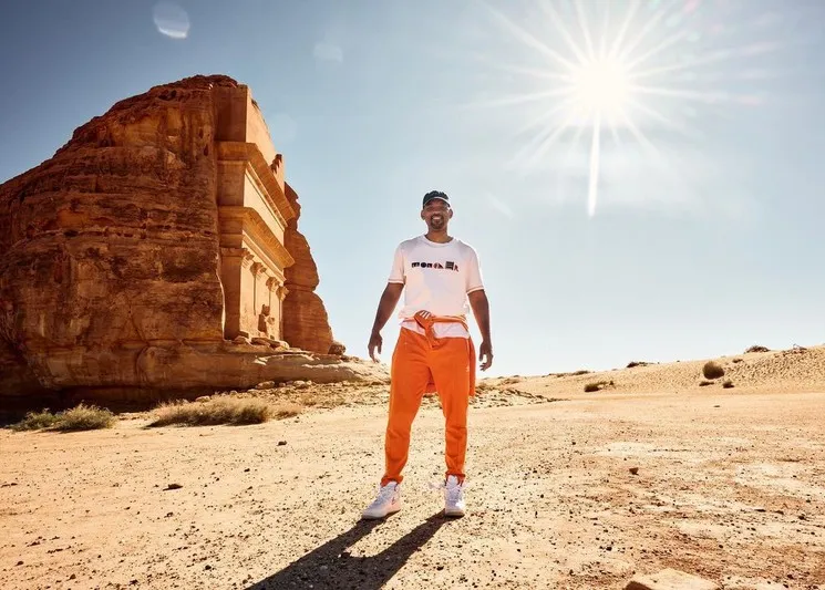 «ويل سميث» يرقص على أغنية «إيه اليوم الحلو ده» مع «أحمد سعد»