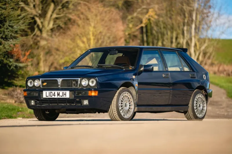 مصدر الصورة - silverstoneauctions بيع سيارة "مستر بين" في مزاد بسعر قياسي