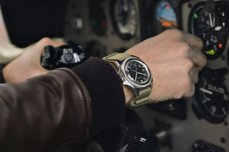 ساعة «Pilot Majetek» من «لونجين».. إبداع يمزج الماضي بالحاضر