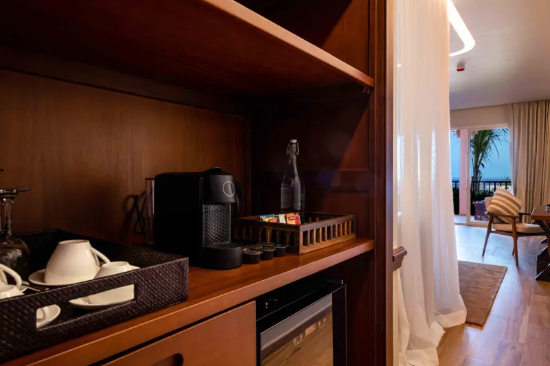 تجربة آسرة في «إميرالد زانجبار» حيث الماء والخضرة وتدليل الذات