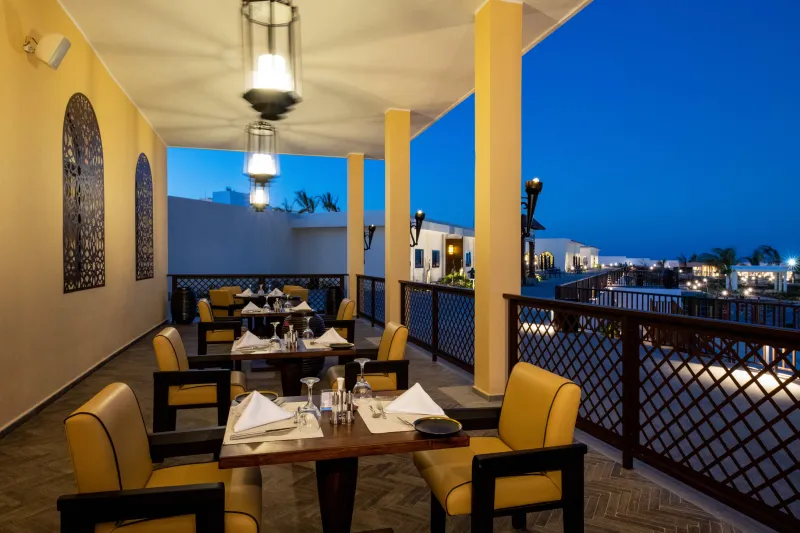 تجربة آسرة في «إميرالد زانجبار» حيث الماء والخضرة وتدليل الذات