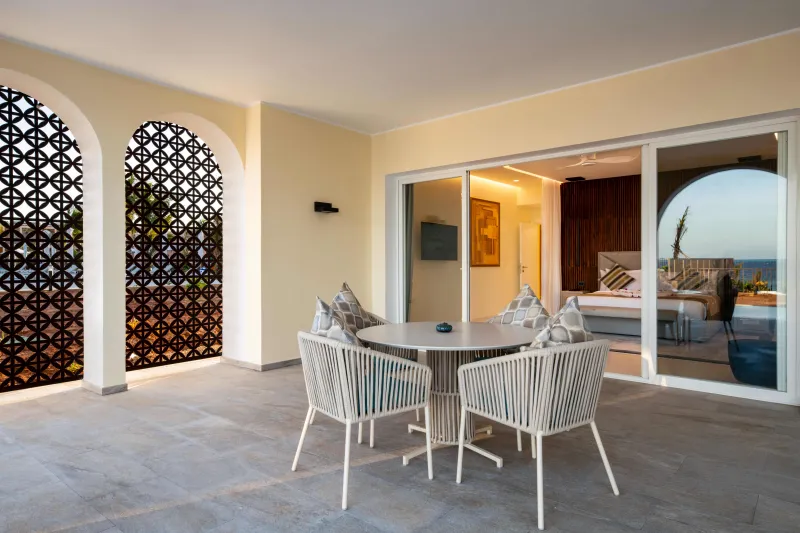 تجربة آسرة في «إميرالد زانجبار» حيث الماء والخضرة وتدليل الذات