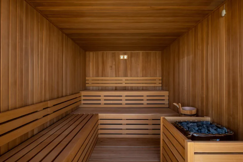 تجربة آسرة في «إميرالد زانجبار» حيث الماء والخضرة وتدليل الذات