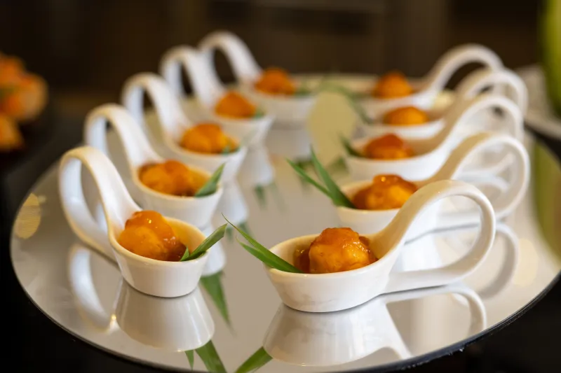 تجربة آسرة في «إميرالد زانجبار» حيث الماء والخضرة وتدليل الذات