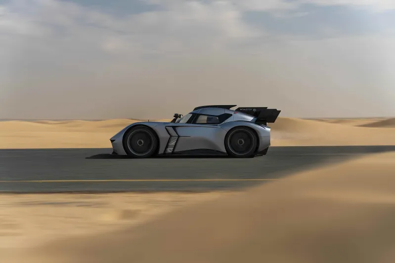 سيارة ماكمورتري سبيرلينغ.. قاهرة الزمن والمسافات