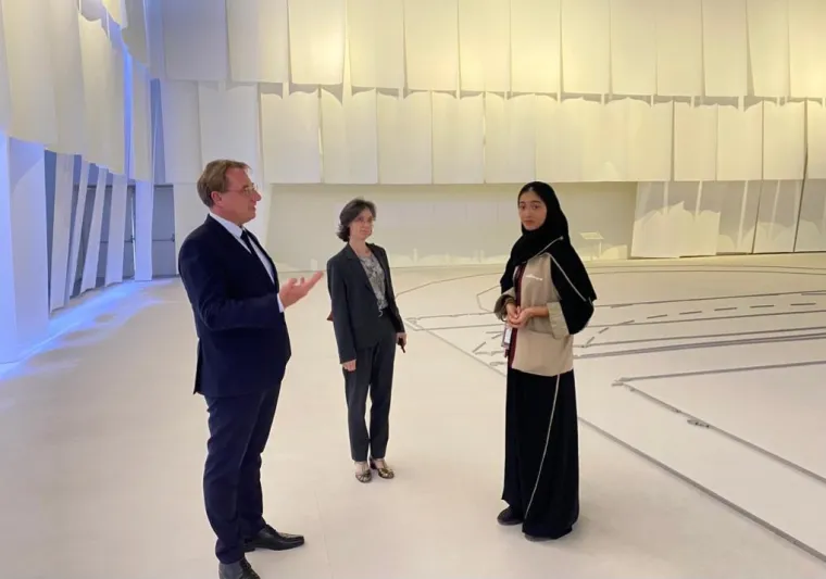 السفير الفرنسي: سعدتُ برؤية مفتاح الكعبة في «بينالي الفنون الإسلامية» الرائع