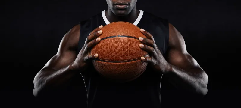 أثرياء الرياضة.. أعلى 10 رواتب للاعبي كرة السلة في العالم