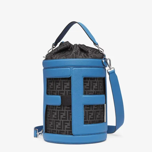 شنط "فندي" الرجالية.. صيحة مختلفة لأناقة لا تقاوم