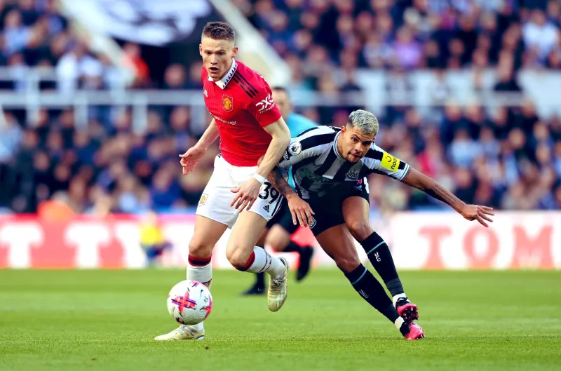 مدرب مانشستر يونايتد يكشف أسباب الخسارة أمام نيوكاسل