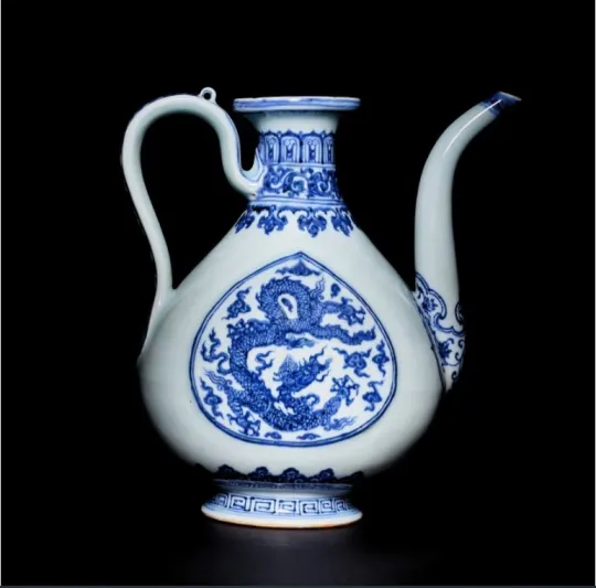 إبريق شاي يصبح الأعلى سعرًا في المزادات.. اعرف ثمنه الضخم