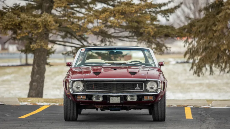 سيارة Shelby GT500 Convertible نادرة للبيع في مزاد "مايكوم"