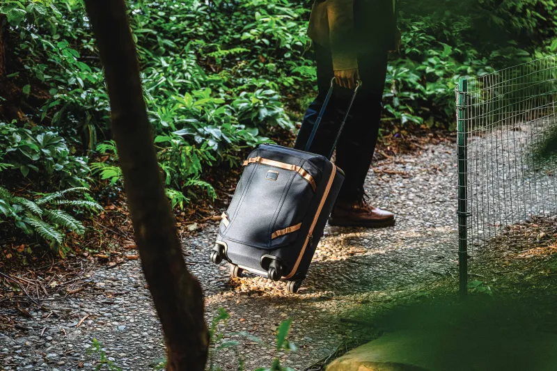 3 حقائب ظهر من "Tumi".. رفيقتك في رحلات رمضان وعيد الفطر