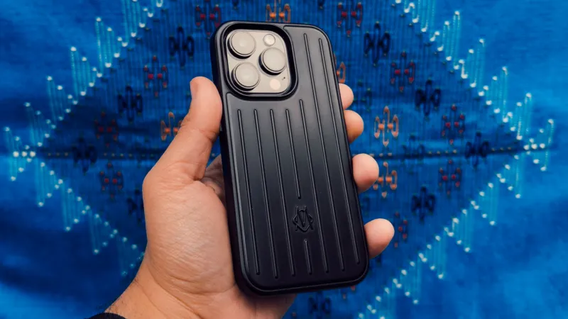 في شفشاون وعمان ومراكش.. كاميرا "آيفون 14" تلتقط منظور عبدالله الشايجي بتفاصيله الأخّاذة