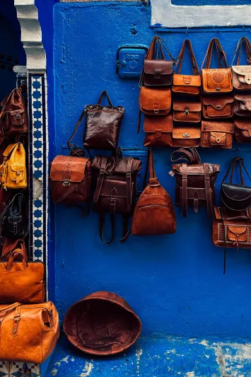 في شفشاون وعمان ومراكش.. كاميرا "آيفون 14" تلتقط منظور عبدالله الشايجي بتفاصيله الأخّاذة