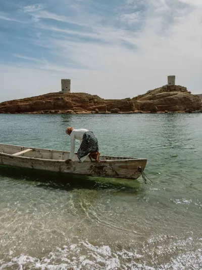في شفشاون وعمان ومراكش.. كاميرا "آيفون 14" تلتقط منظور عبدالله الشايجي بتفاصيله الأخّاذة