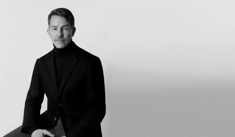 بداية جديدة لمستقبل Dunhill يكتبها Simon Holloway